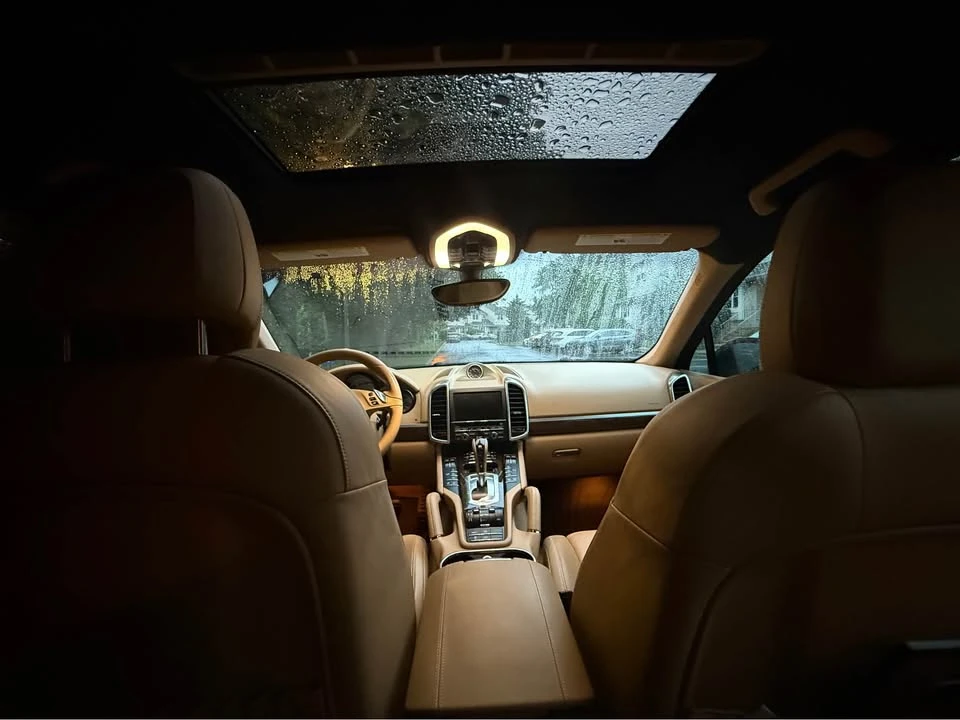 2013 Porsche 958 Cayenne - Image 8 of 19