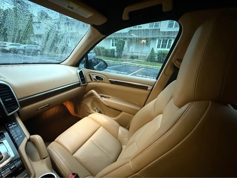 2013 Porsche 958 Cayenne - Image 14 of 19
