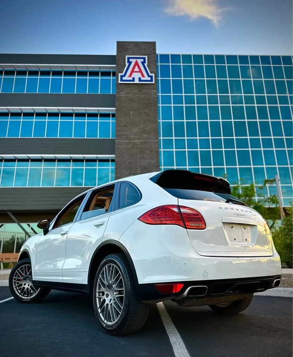2013 Porsche 958 Cayenne - Image 8 of 20
