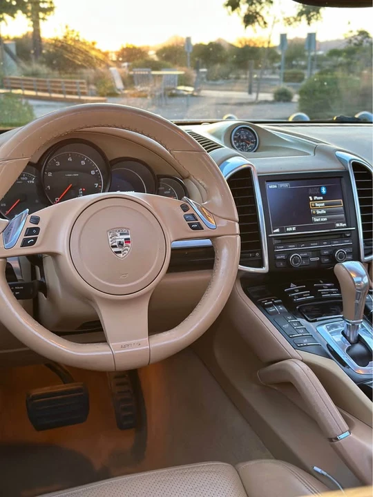 2013 Porsche 958 Cayenne - Image 13 of 20