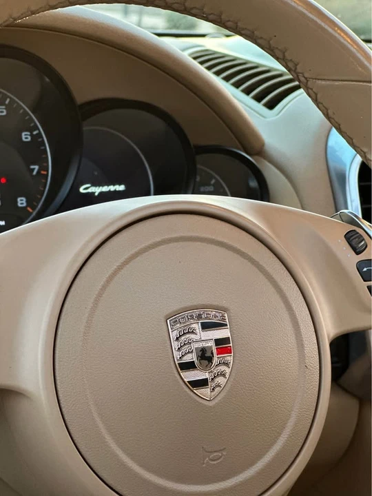2013 Porsche 958 Cayenne - Image 18 of 20
