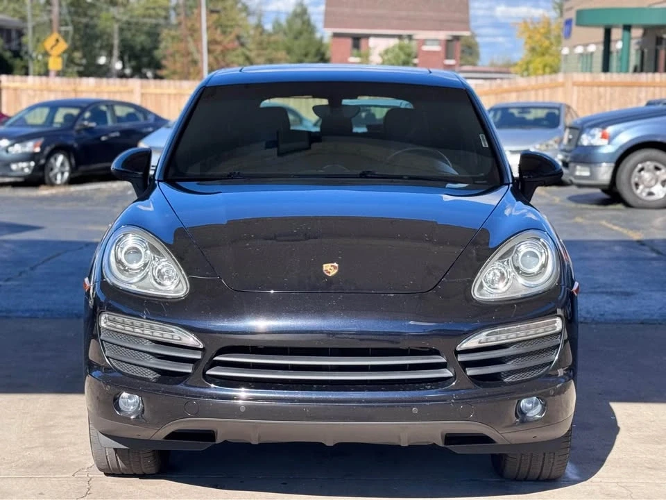2013 Porsche 958 Cayenne S - Image 2 of 18