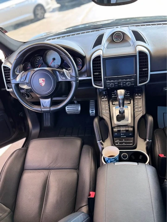 2013 Porsche 958 Cayenne S - Image 13 of 18