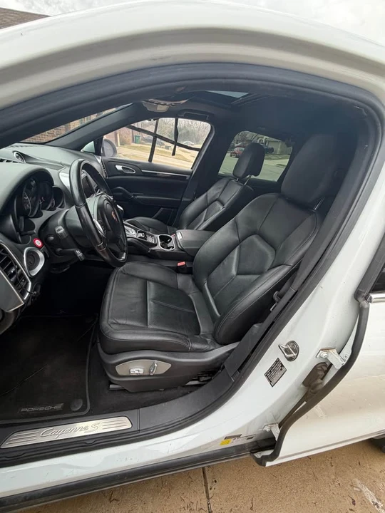 2013 Porsche 958 Cayenne S - Image 5 of 13