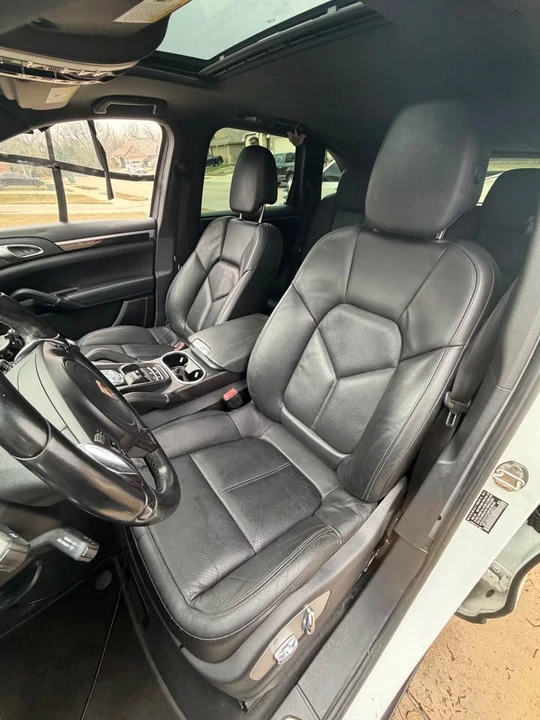 2013 Porsche 958 Cayenne S - Image 6 of 13