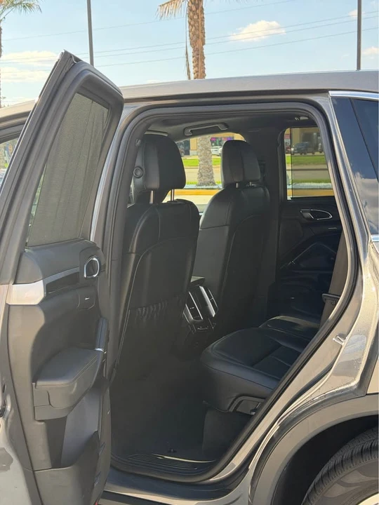 2013 Porsche 958 Cayenne - Image 9 of 19