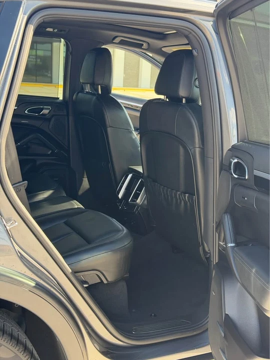 2013 Porsche 958 Cayenne - Image 13 of 19
