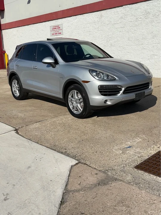 2013 Porsche 958 Cayenne - Image 3 of 11
