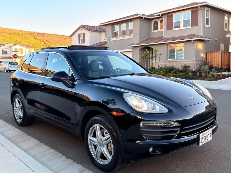 2013 Porsche 958 Cayenne S - Image 12 of 12