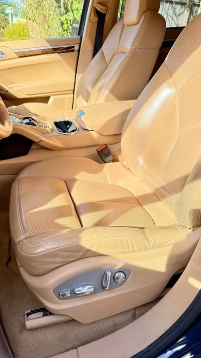 2013 Porsche 958 Cayenne S - Image 13 of 18