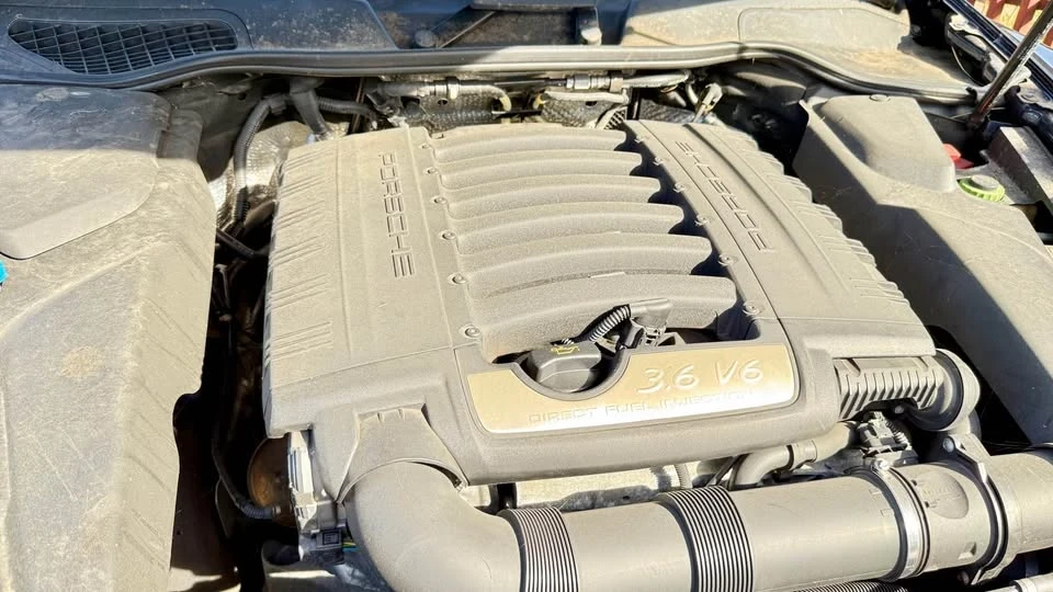 2013 Porsche 958 Cayenne S - Image 16 of 18