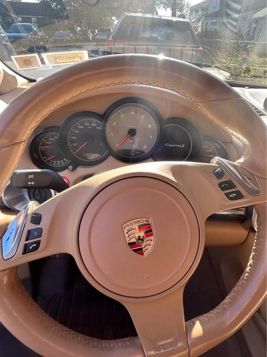 2013 Porsche 958 Cayenne S - Image 5 of 9