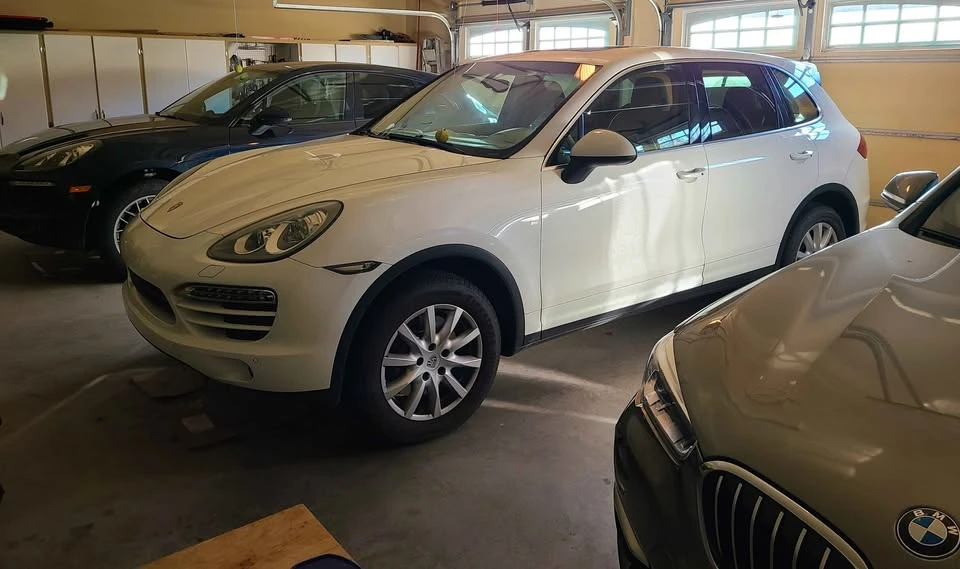 2013 Porsche 958 Cayenne S - Image 17 of 17
