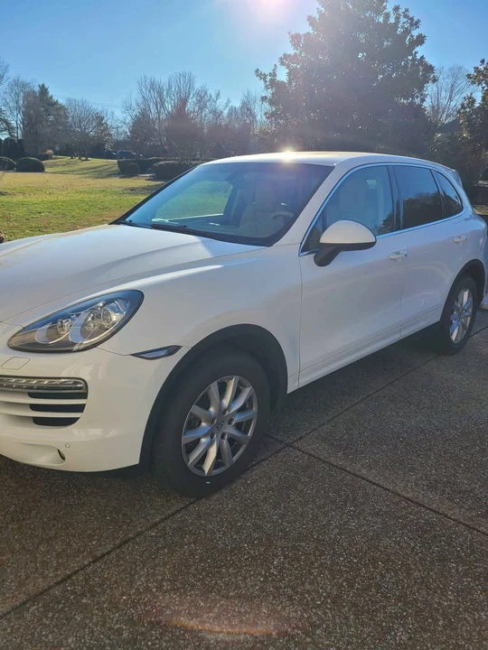 2013 Porsche 958 Cayenne S - Image 4 of 17