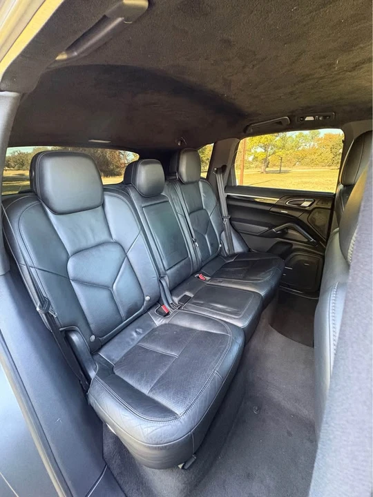 2013 Porsche 958 Cayenne S - Image 11 of 13