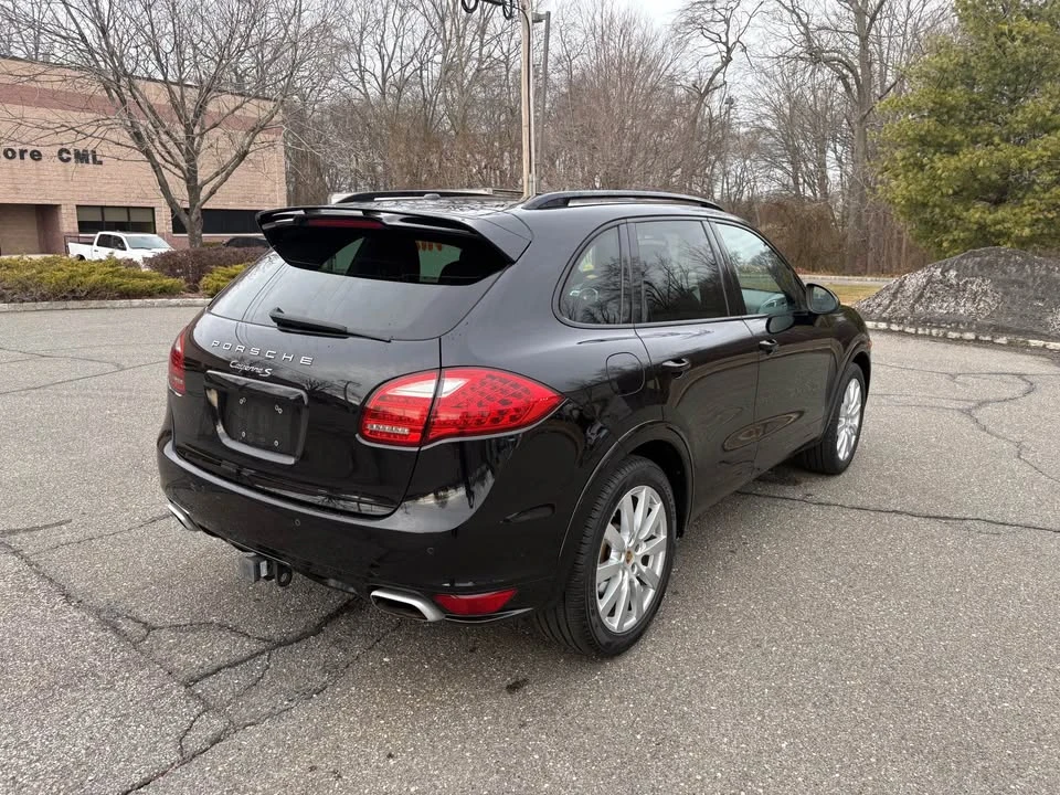 2013 Porsche 958 Cayenne S - Image 5 of 10