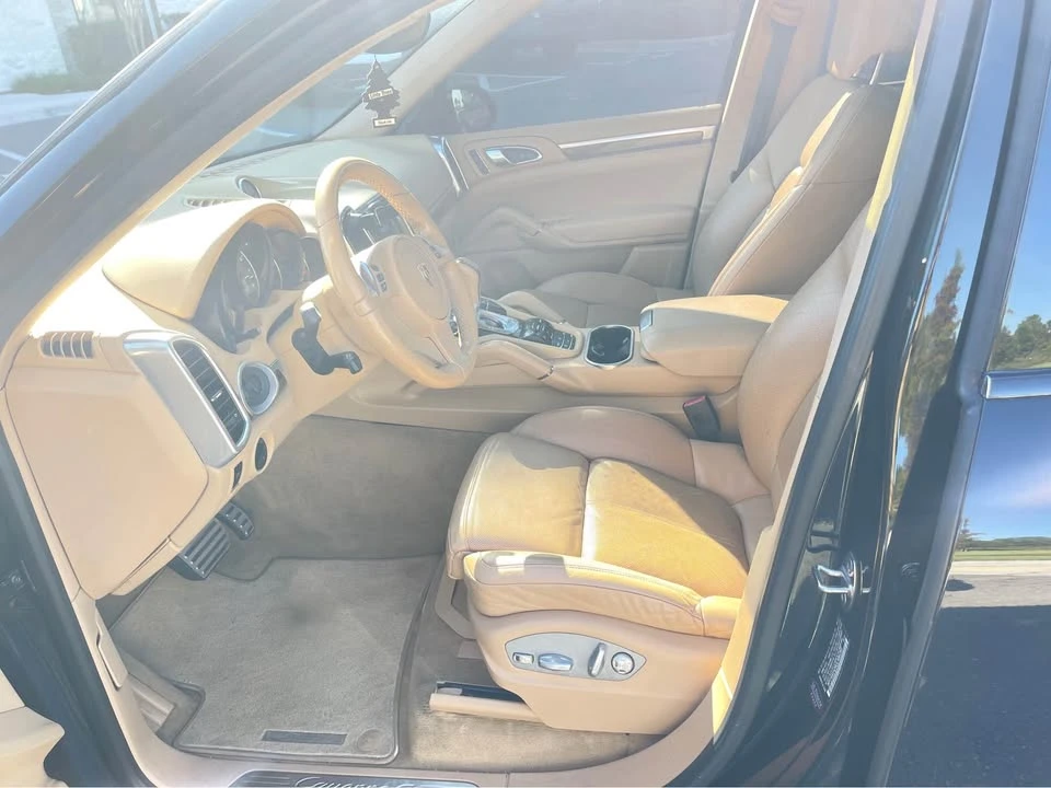2013 Porsche 958 Cayenne S - Image 5 of 12