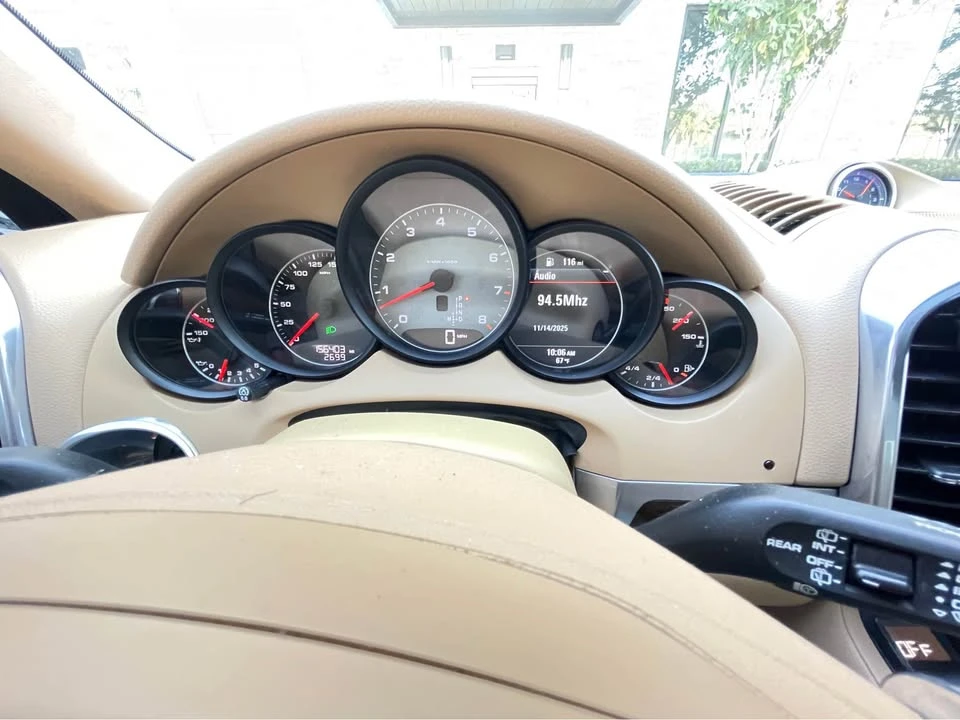 2013 Porsche 958 Cayenne S - Image 11 of 12