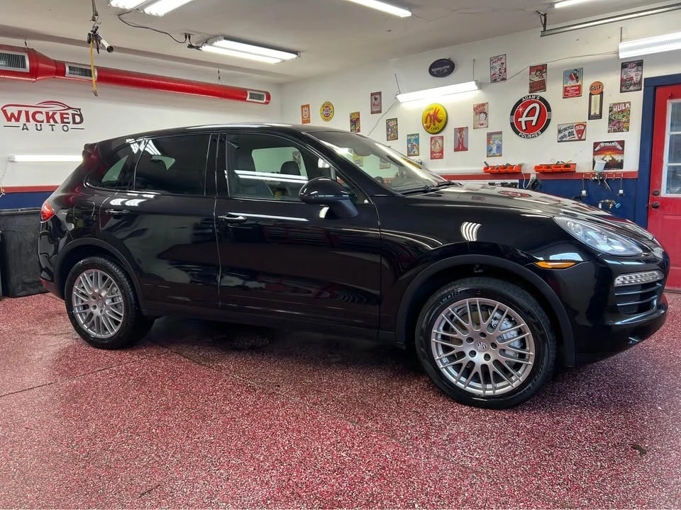2013 Porsche 958 Cayenne S - Image 4 of 12
