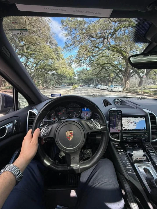 2013 Porsche 958 Cayenne S - Image 2 of 6