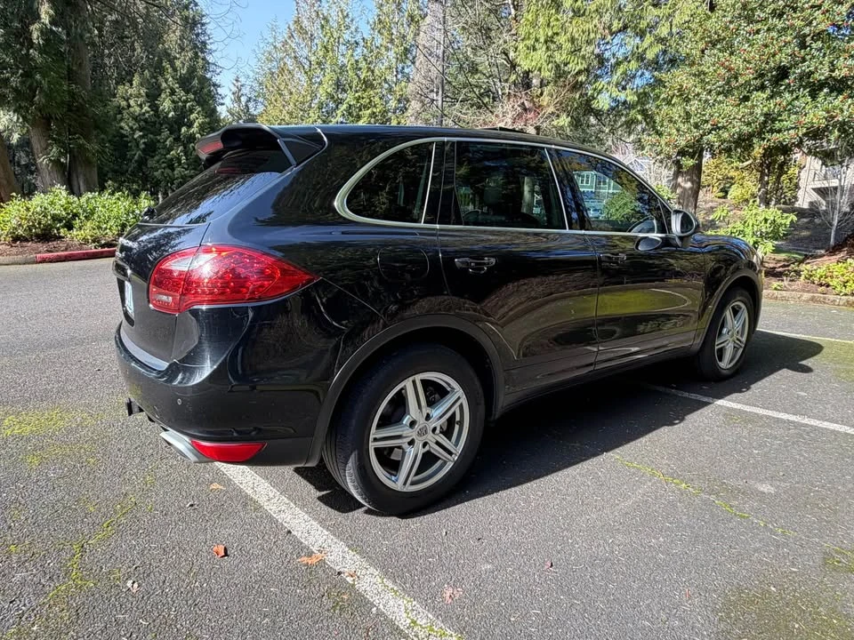2013 Porsche 958 Cayenne S - Image 7 of 19