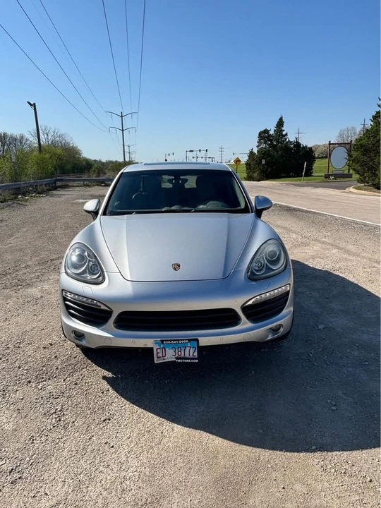 2013 Porsche 958 Cayenne S - Image 3 of 19