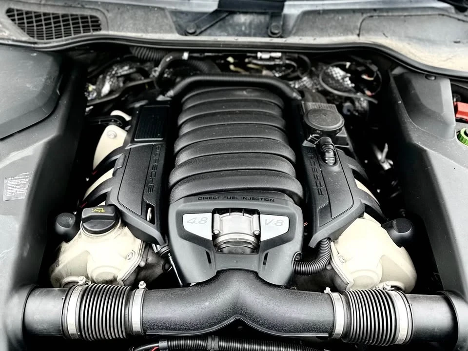 2013 Porsche 958 Cayenne S - Image 18 of 19