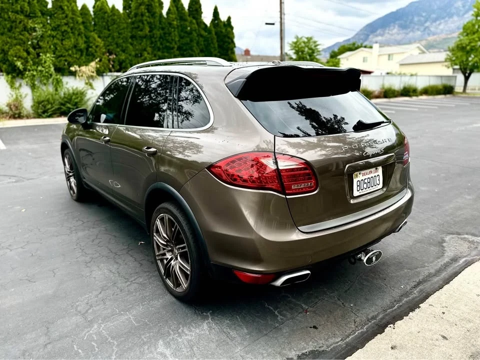 2013 Porsche 958 Cayenne S - Image 6 of 19