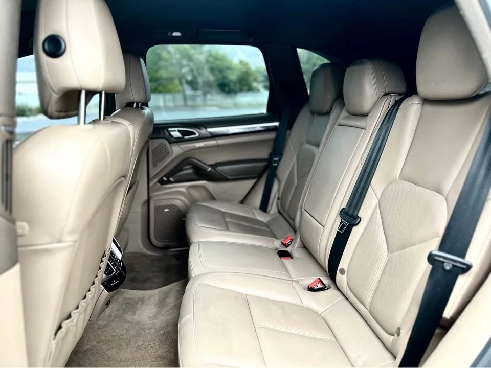 2013 Porsche 958 Cayenne S - Image 12 of 19