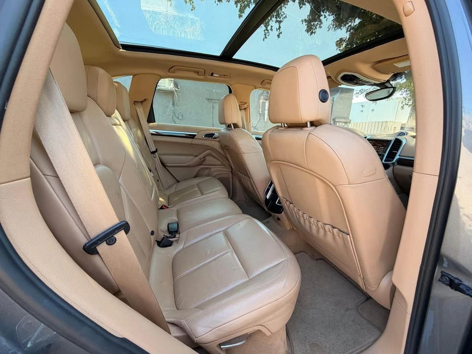 2013 Porsche 958 Cayenne S - Image 15 of 20