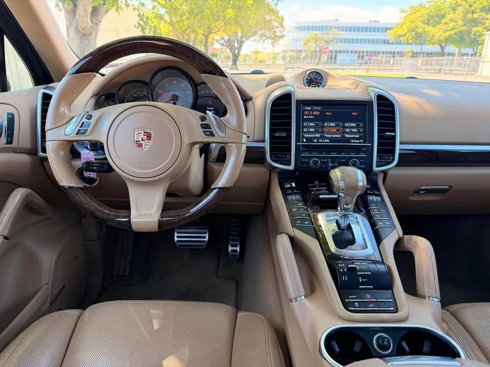 2013 Porsche 958 Cayenne S - Image 20 of 20