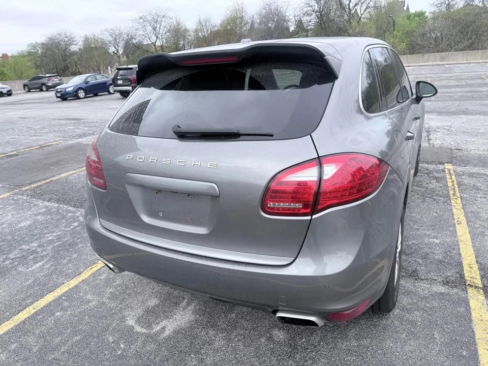 2013 Porsche 958 Cayenne S - Image 19 of 20