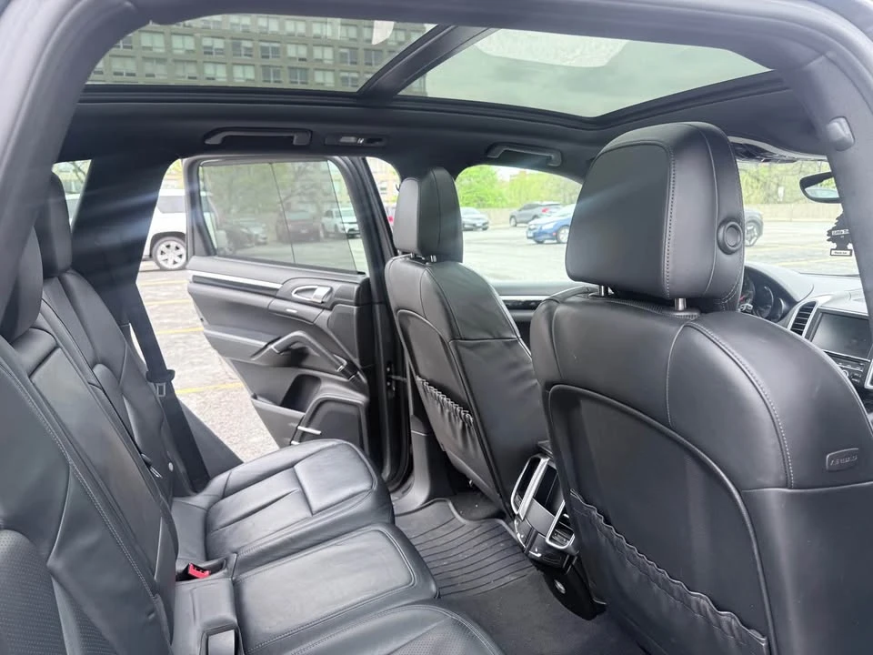 2013 Porsche 958 Cayenne S - Image 10 of 20
