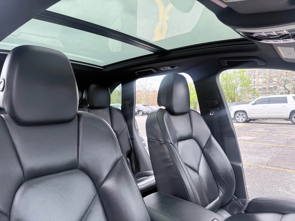 2013 Porsche 958 Cayenne S - Image 17 of 20