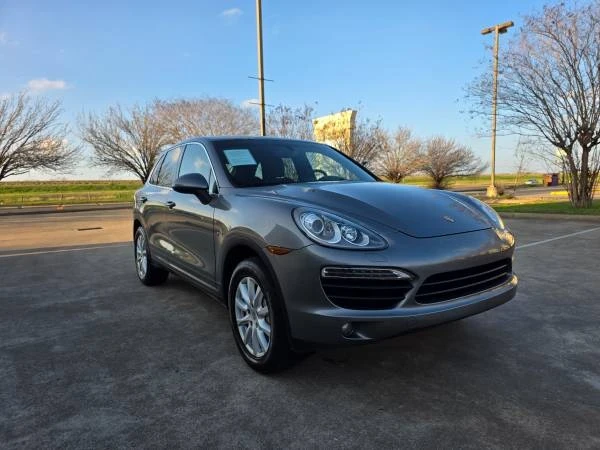 2013 Porsche 958 Cayenne S - Image 2 of 21