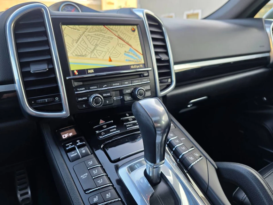 2013 Porsche 958 Cayenne - Image 19 of 24