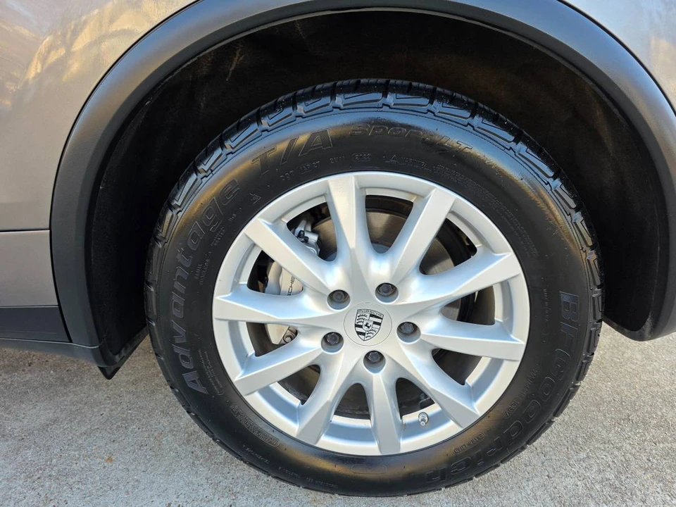 2013 Porsche 958 Cayenne - Image 22 of 24