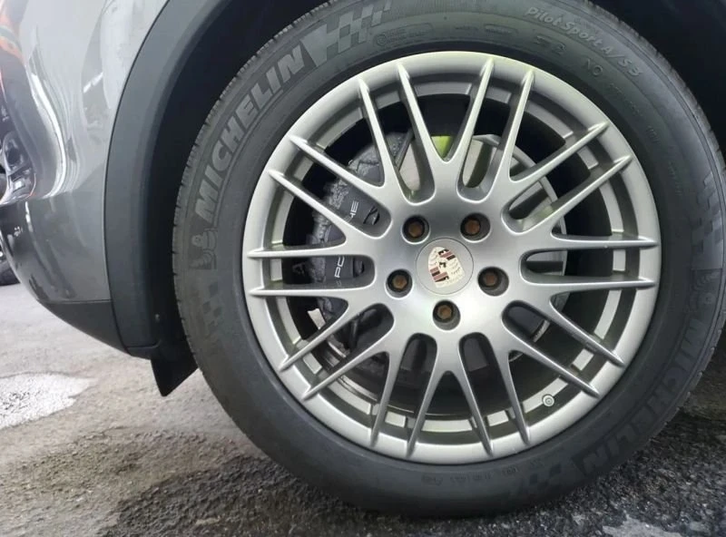 2013 Porsche 958 Cayenne - Image 8 of 8