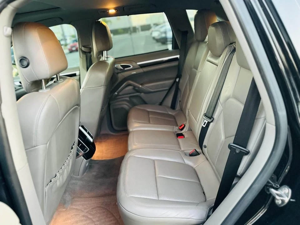 2013 Porsche 958 Cayenne - Image 7 of 20