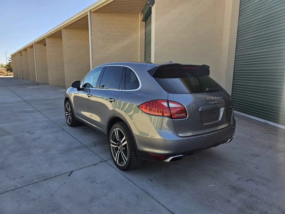 2013 Porsche 958 Cayenne - Image 5 of 12