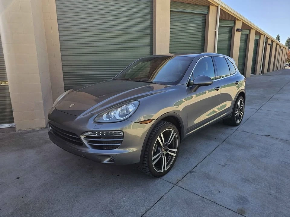 2013 Porsche 958 Cayenne - Image 3 of 12