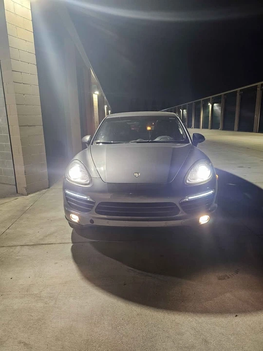 2013 Porsche 958 Cayenne - Image 12 of 13