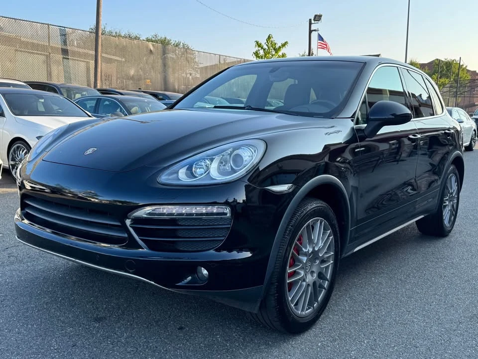 2013 Porsche 958 Cayenne - Image 2 of 19