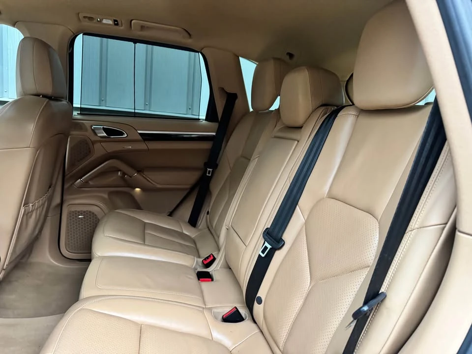 2013 Porsche 958 Cayenne - Image 14 of 20