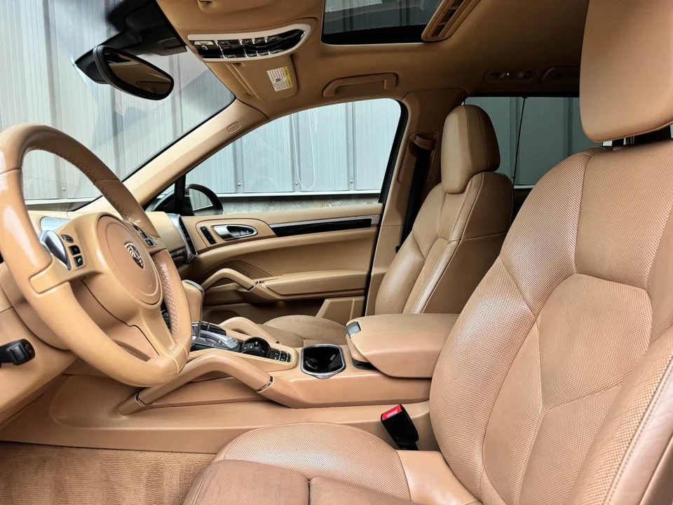 2013 Porsche 958 Cayenne - Image 12 of 20