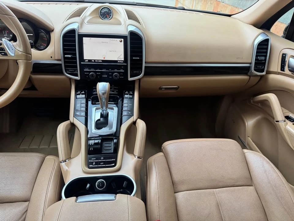 2013 Porsche 958 Cayenne - Image 17 of 20