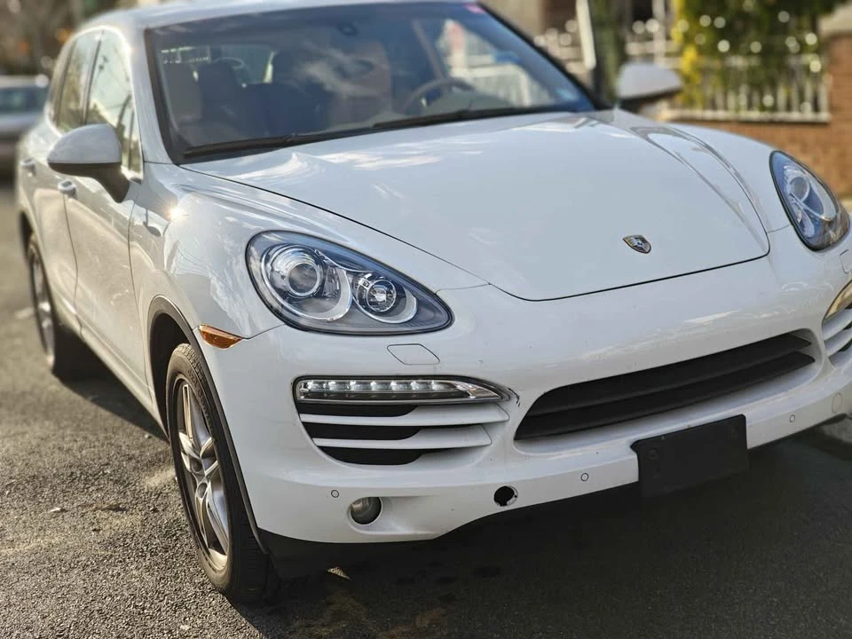 2013 Porsche 958 Cayenne - Image 8 of 18