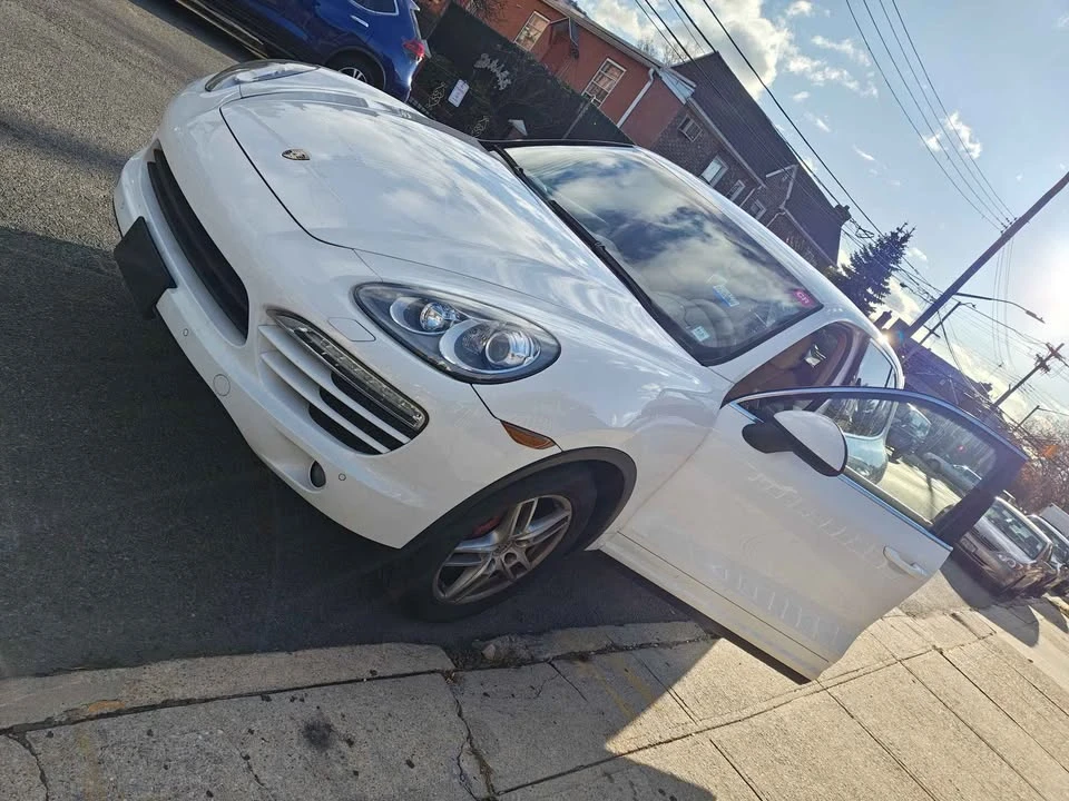 2013 Porsche 958 Cayenne - Image 5 of 18