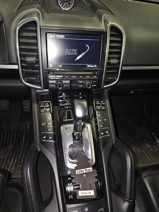 2013 Porsche 958 Cayenne - Image 7 of 12