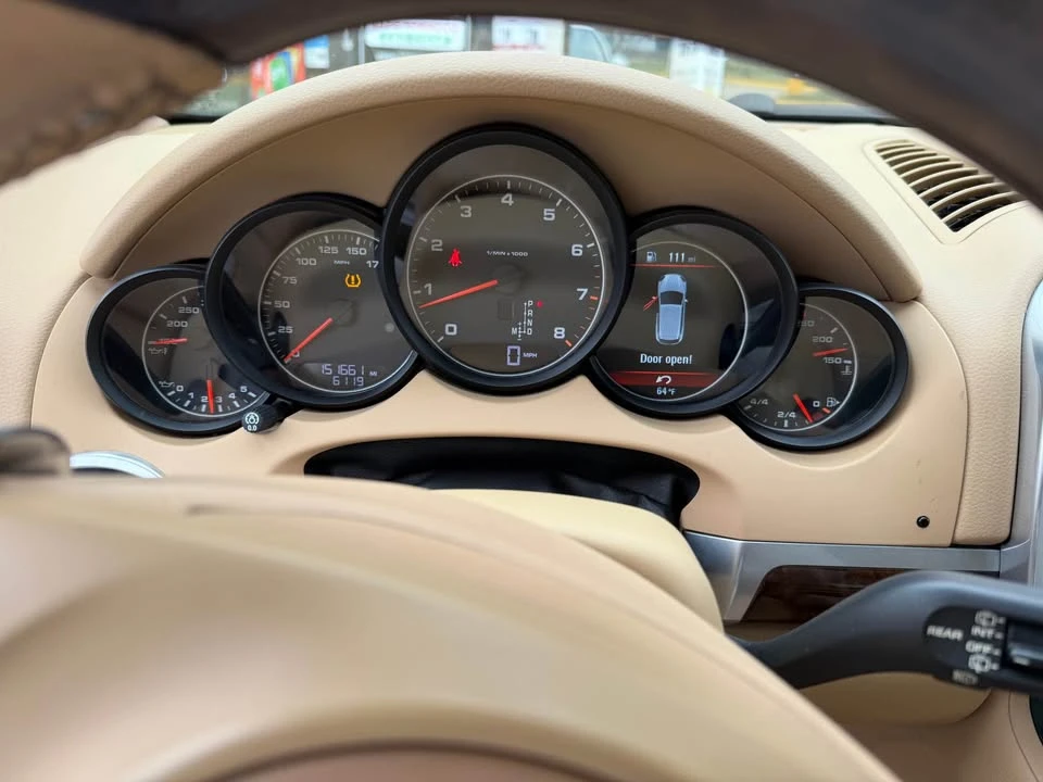 2013 Porsche 958 Cayenne - Image 7 of 9